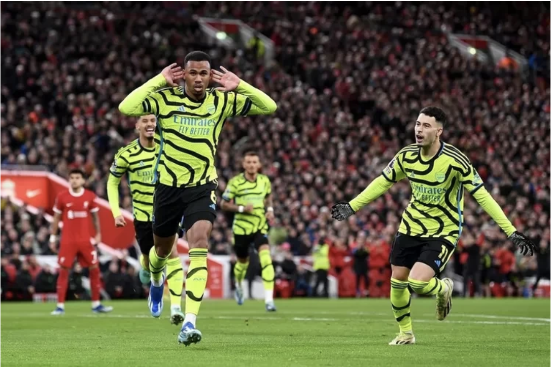 Có nên xem bóng đá trực tuyến tại Cakhia tv hay không